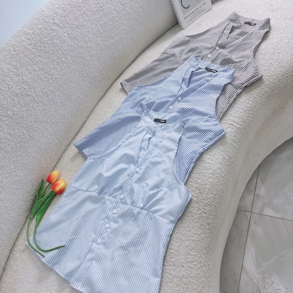 NU Áo sơ mi cổ tàu sát